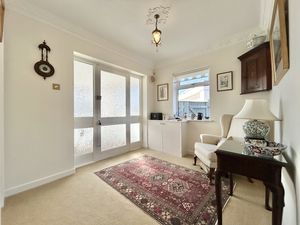 Photo 18- click for photo gallery